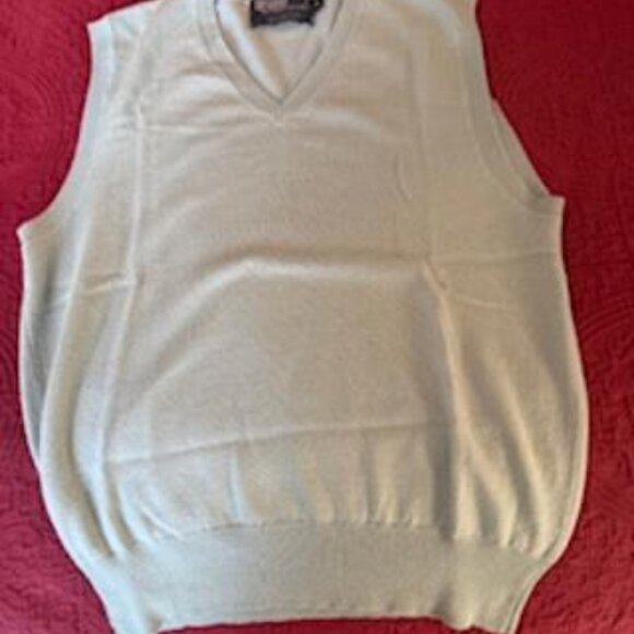 Polo Sweater Vest - Picture 2 of 4